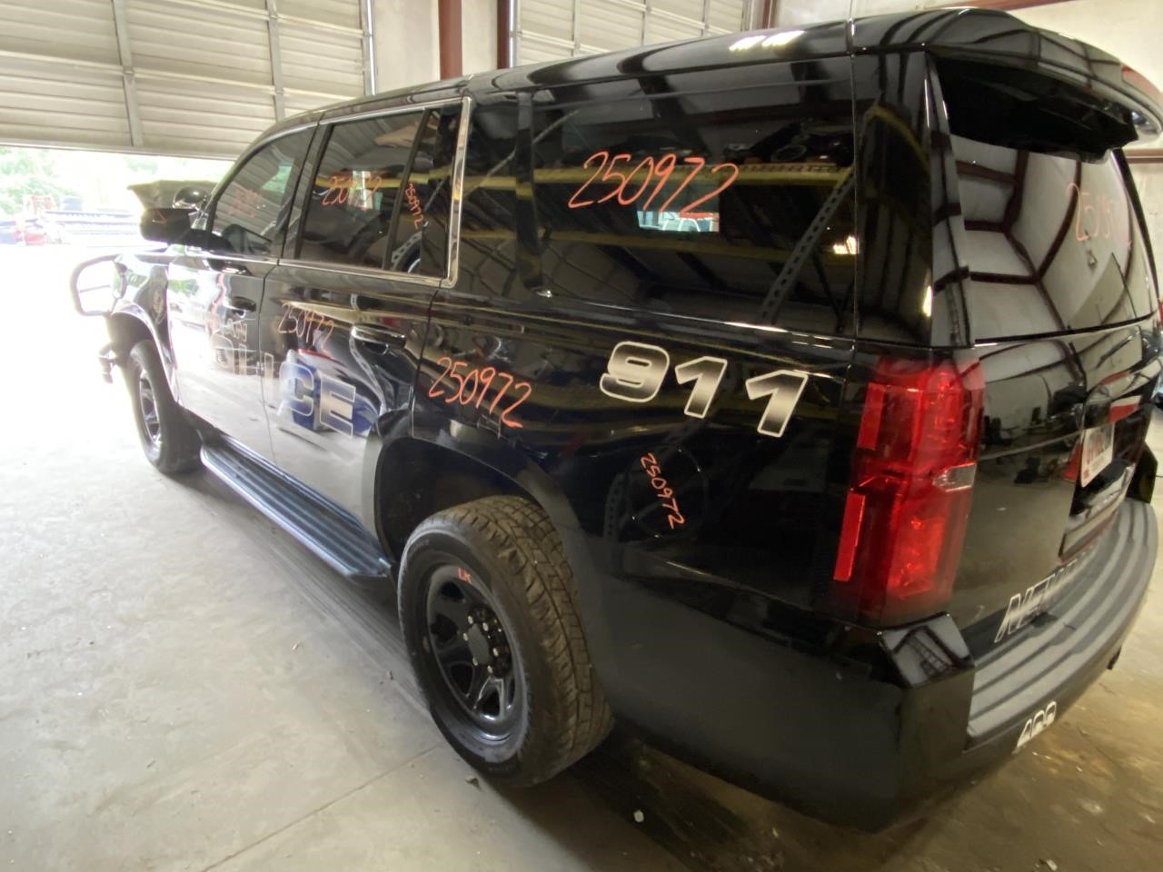 Vehicle/123342_12.jpg