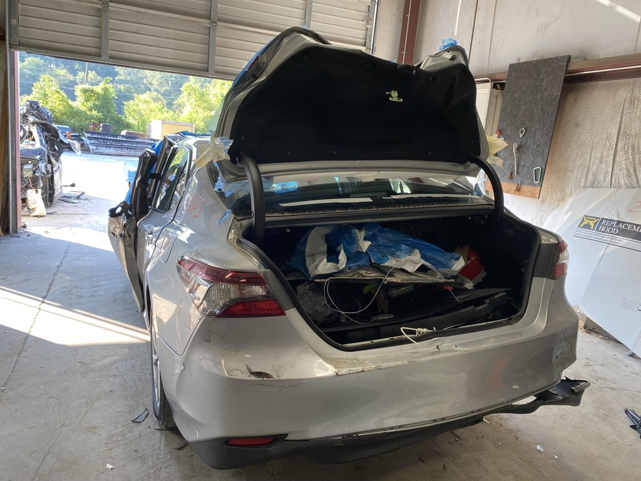 Vehicle/124307_02.jpg