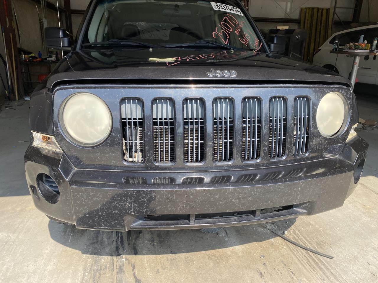 Vehicle/124358_05.jpg
