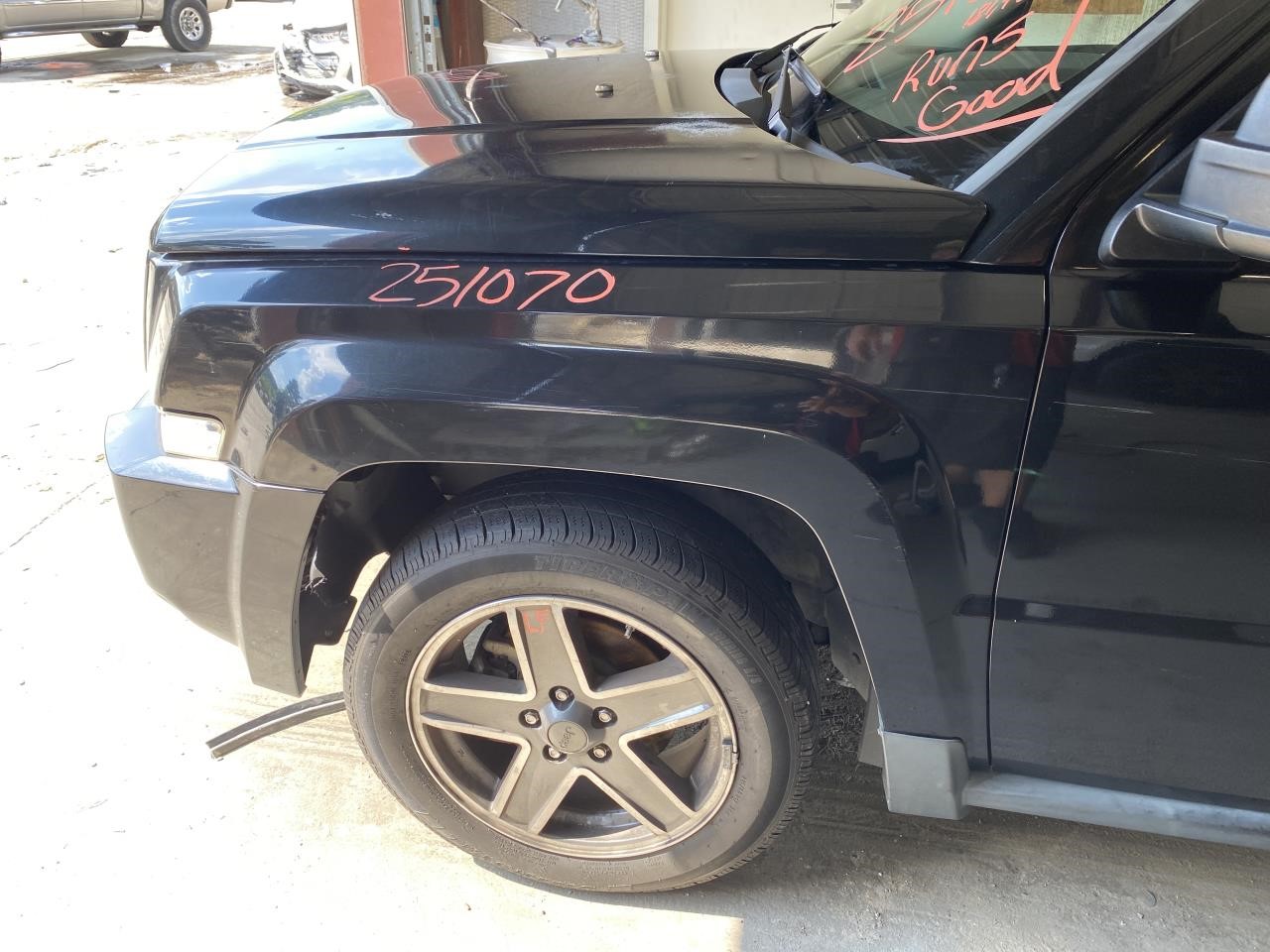 Vehicle/124358_09.jpg