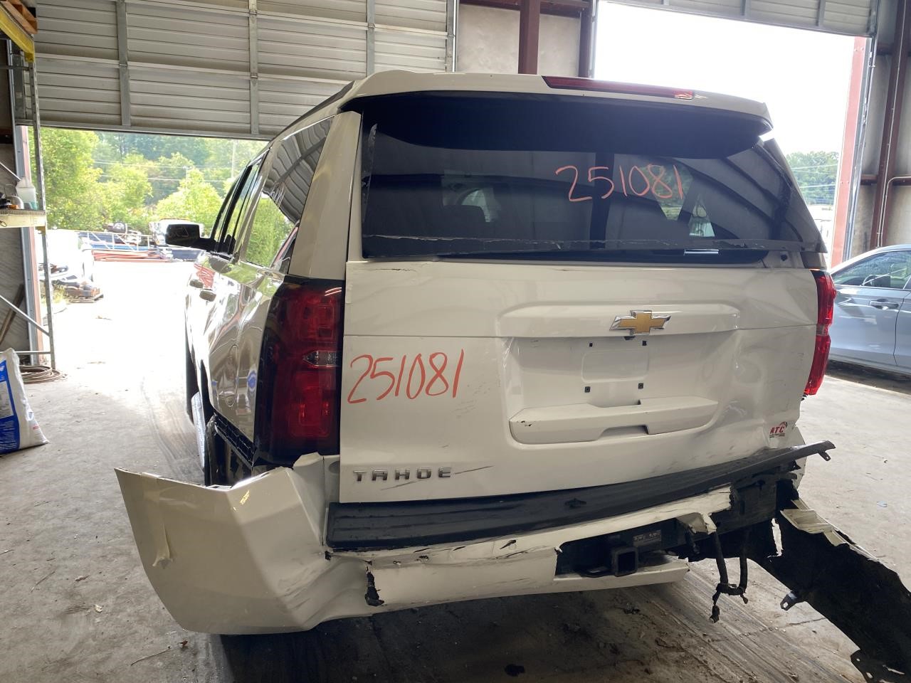 Vehicle/124529_02.jpg