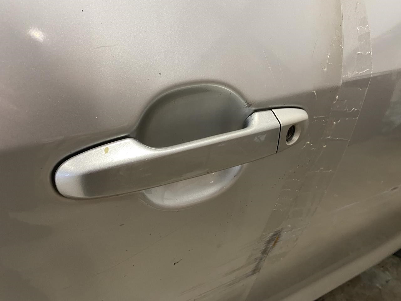 Vehicle/124530_07.jpg