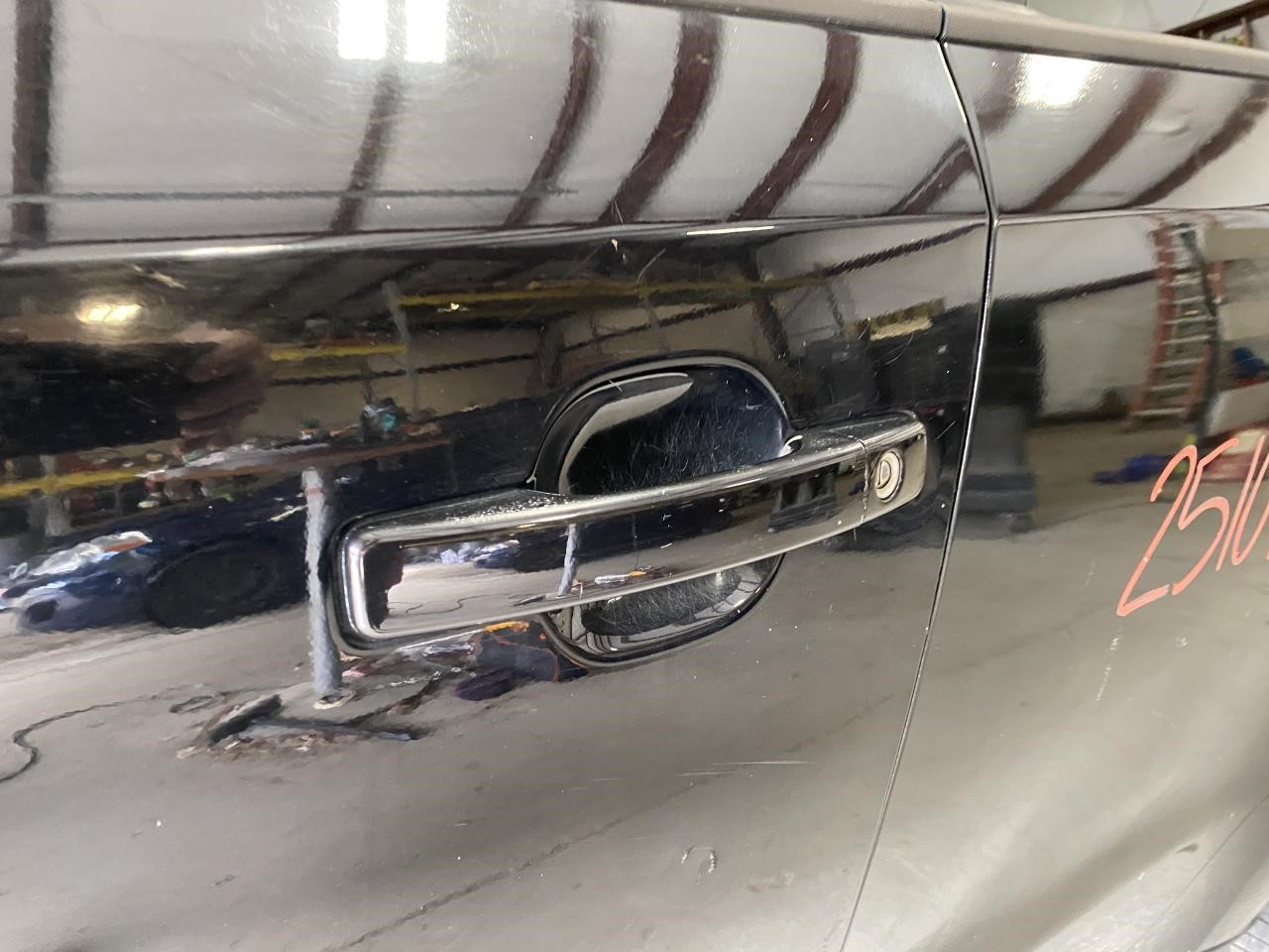 Vehicle/124649_11.jpg