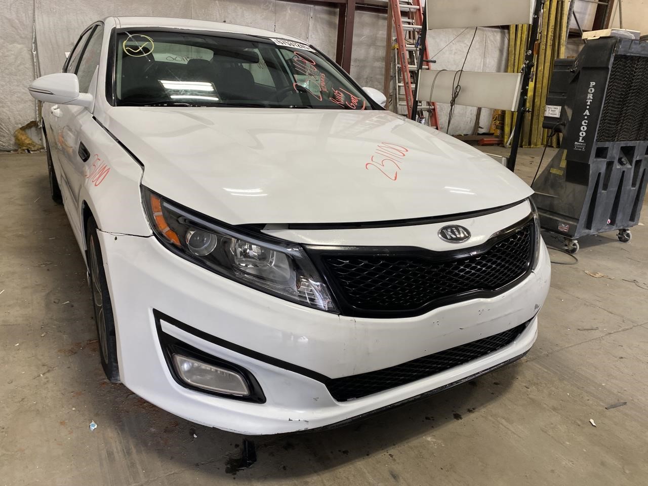 Vehicle/124651_04.jpg