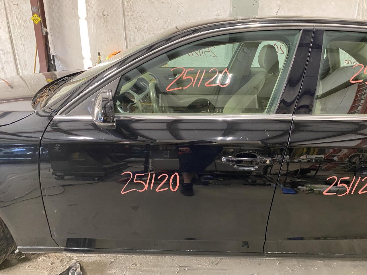 Vehicle/124716_12.jpg