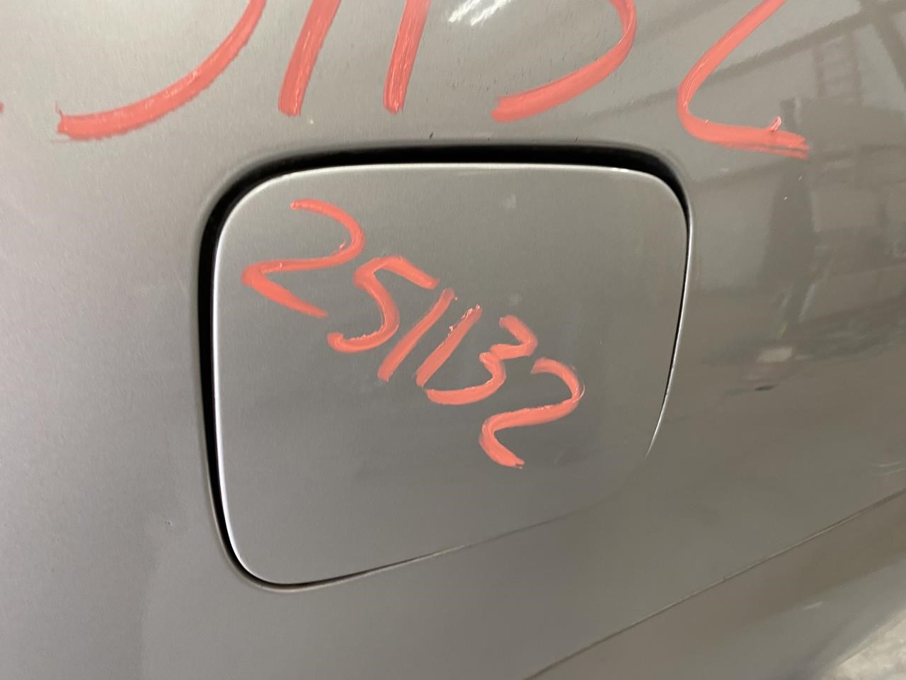 Vehicle/124989_10.jpg