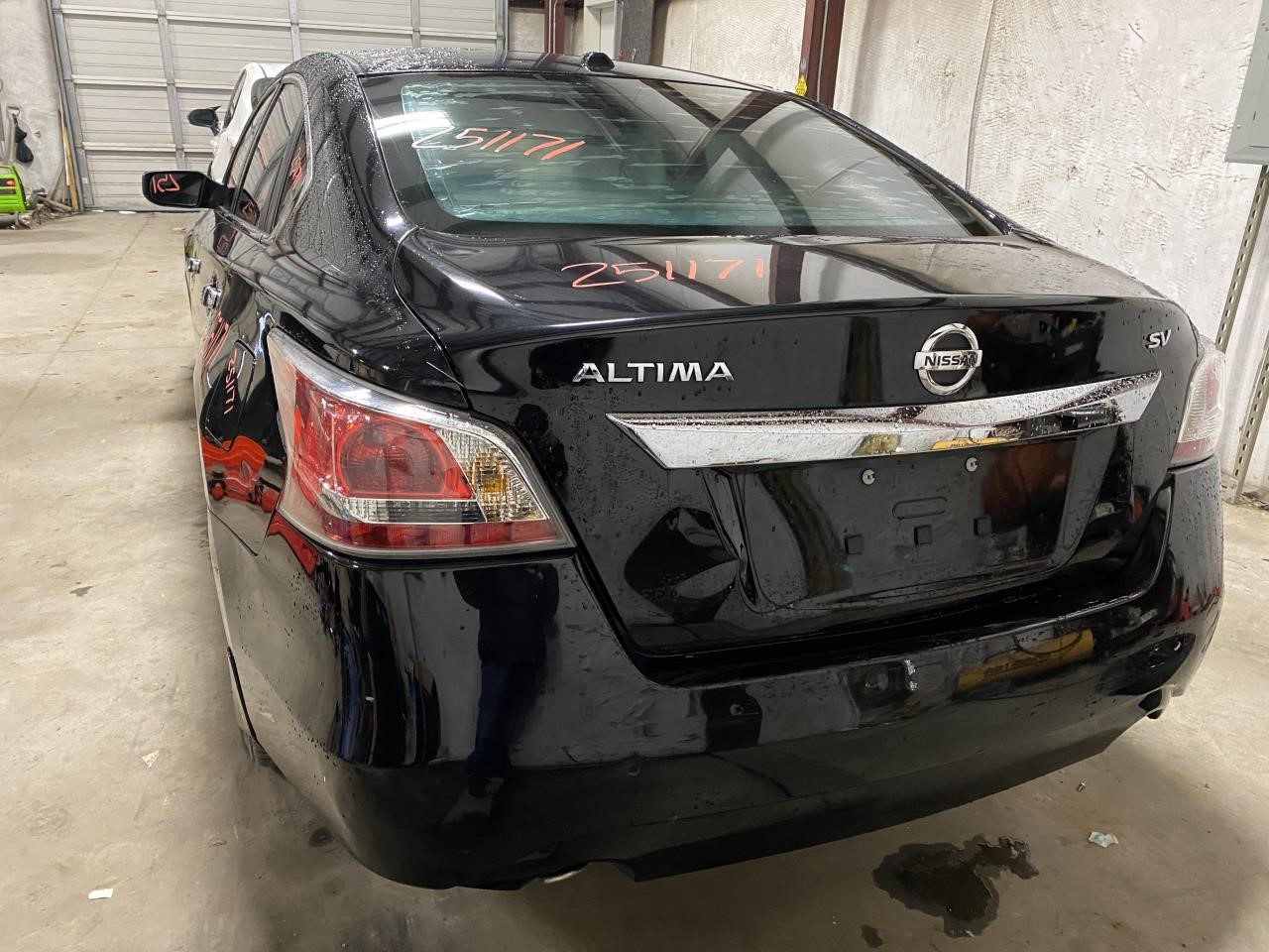 Vehicle/125606_02.jpg