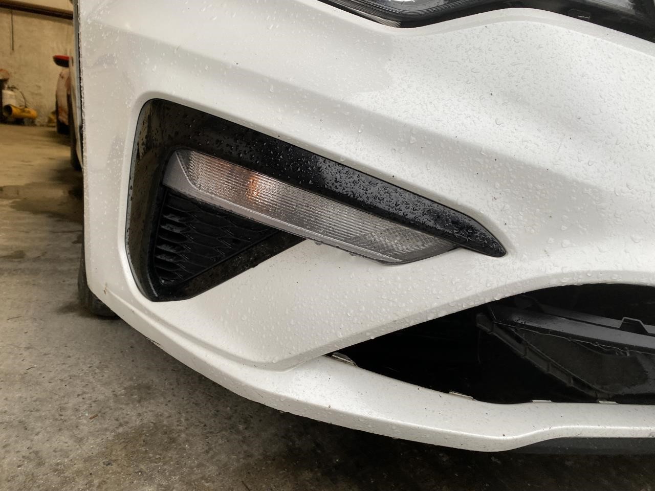 Vehicle/125651_08.jpg