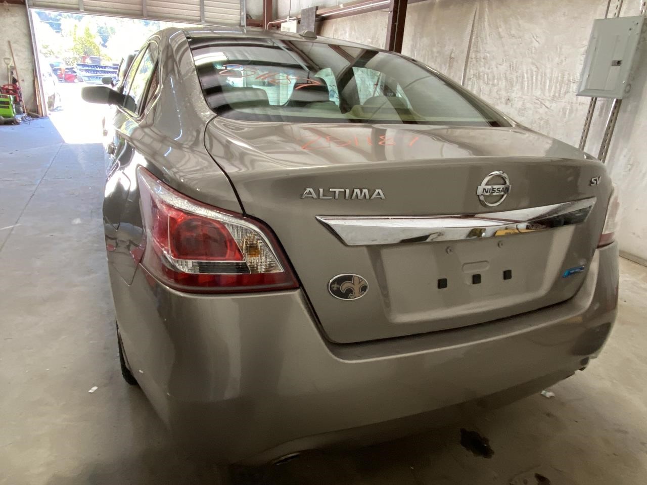 Vehicle/125700_02.jpg