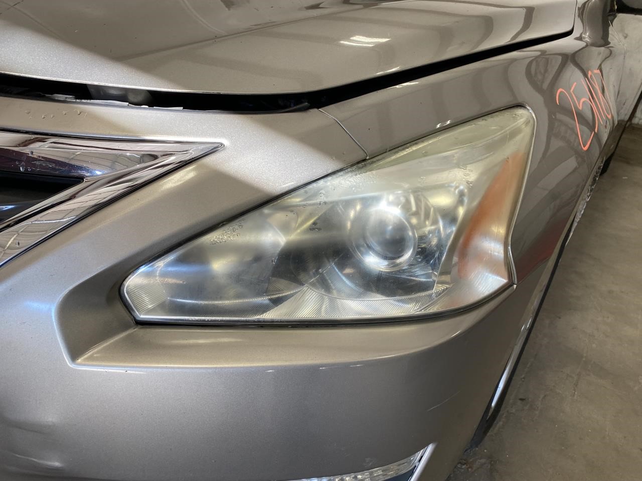 Vehicle/125700_06.jpg