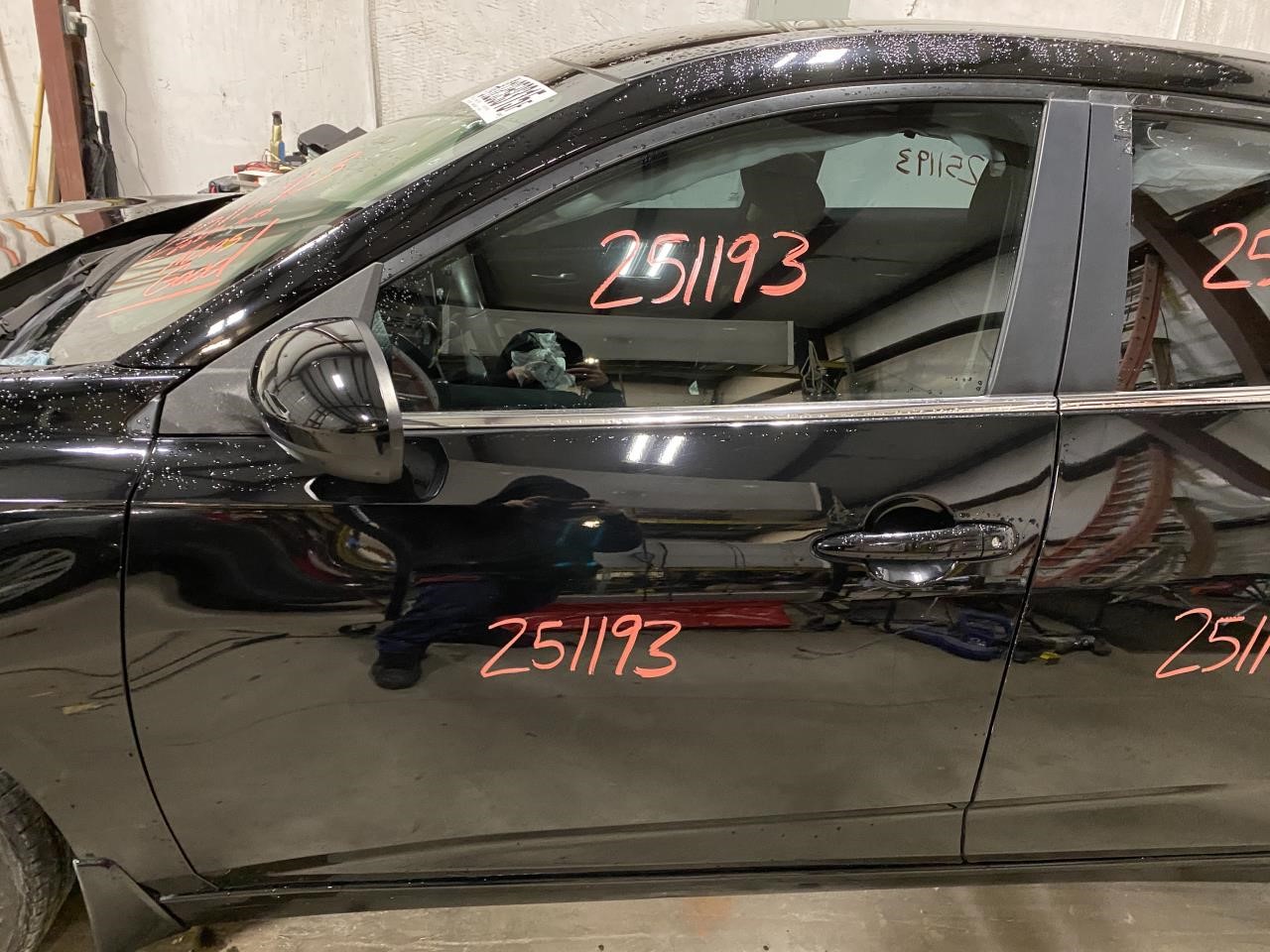 Vehicle/125762_12.jpg