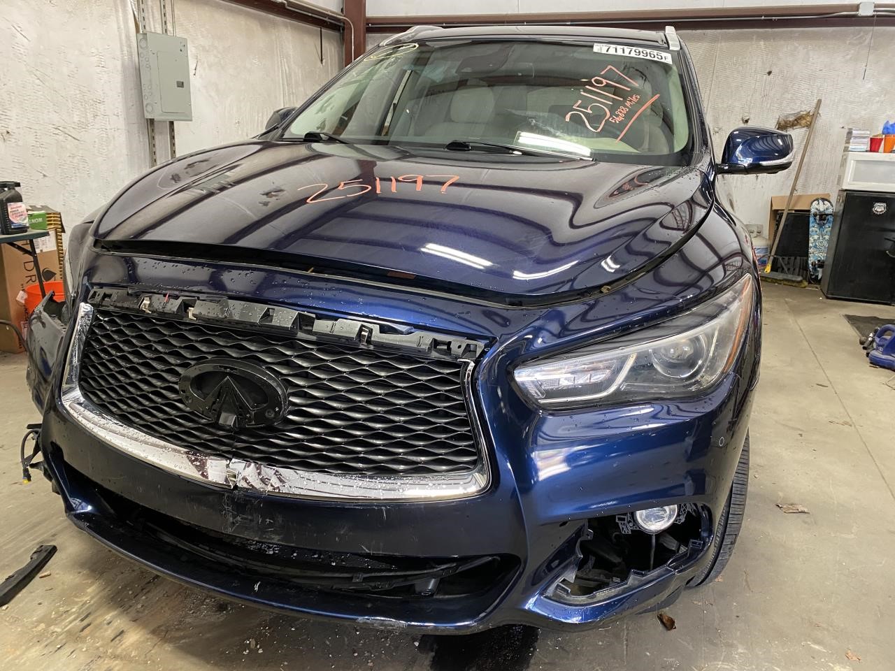 Vehicle/125808_01.jpg