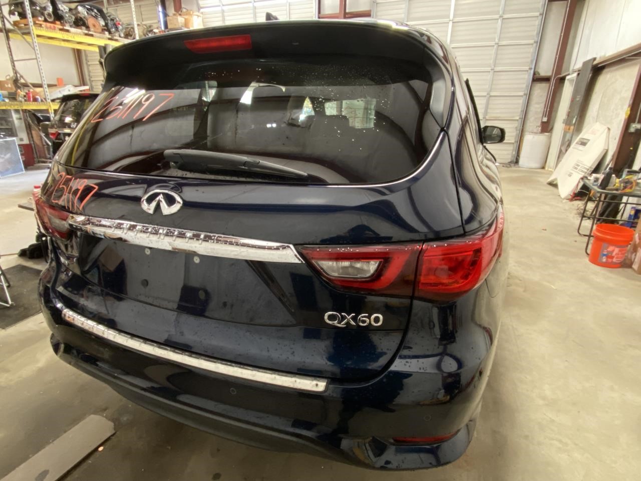 Vehicle/125808_03.jpg