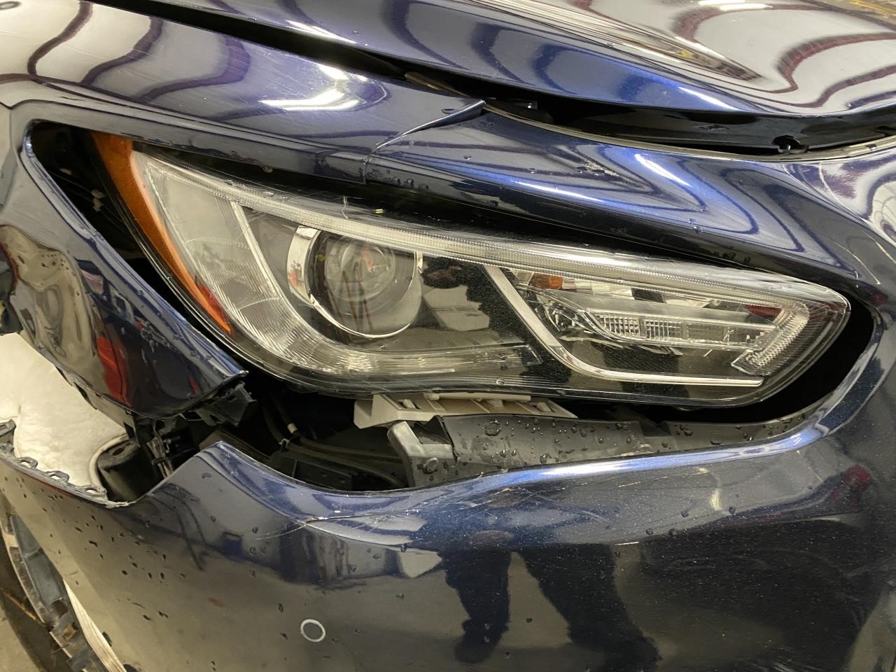 Vehicle/125808_06.jpg