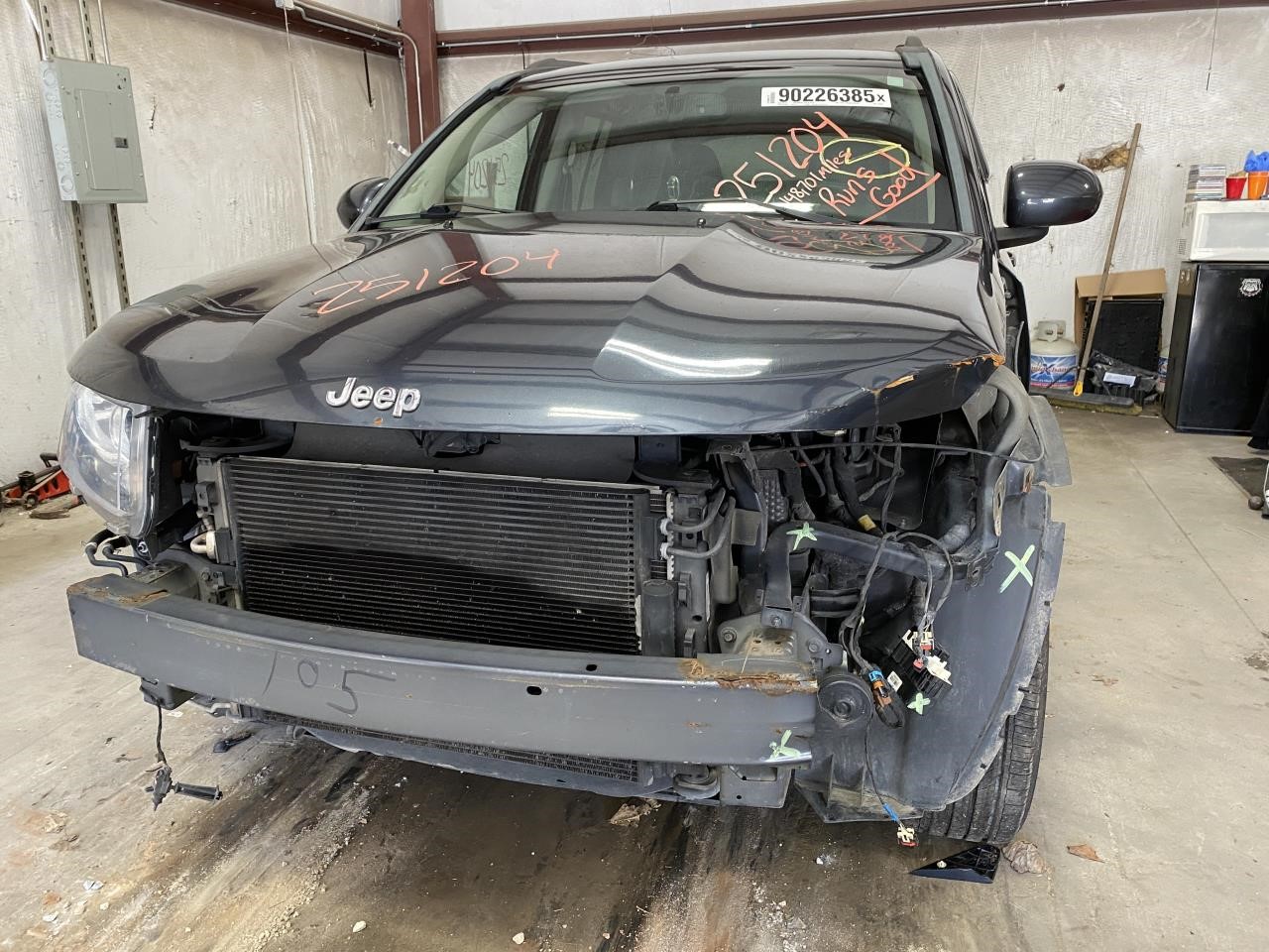 Vehicle/126022_01.jpg
