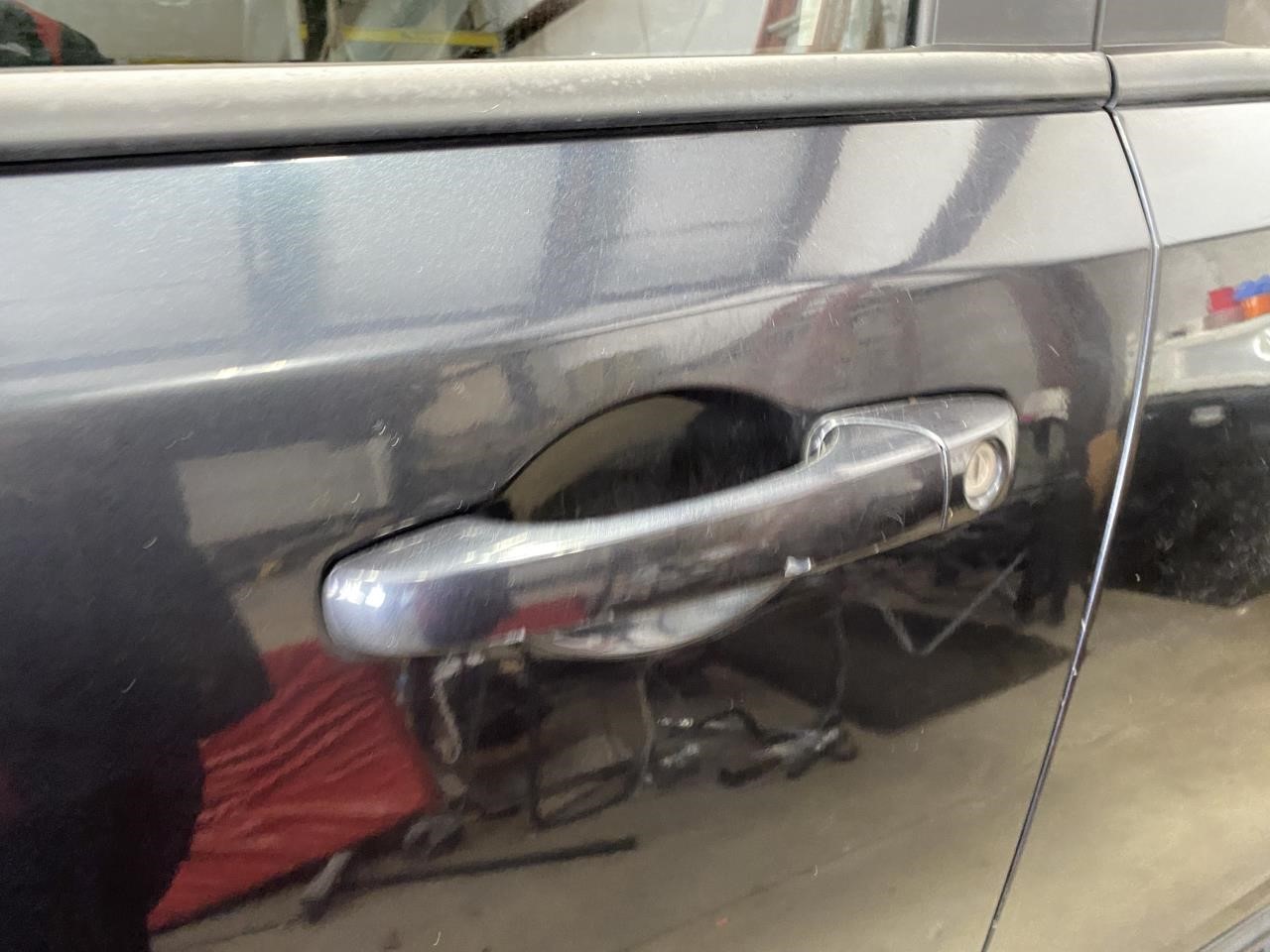 Vehicle/126022_08.jpg