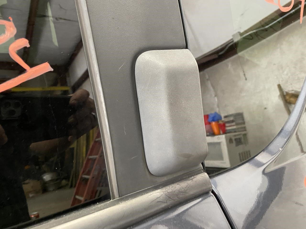 Vehicle/126022_10.jpg