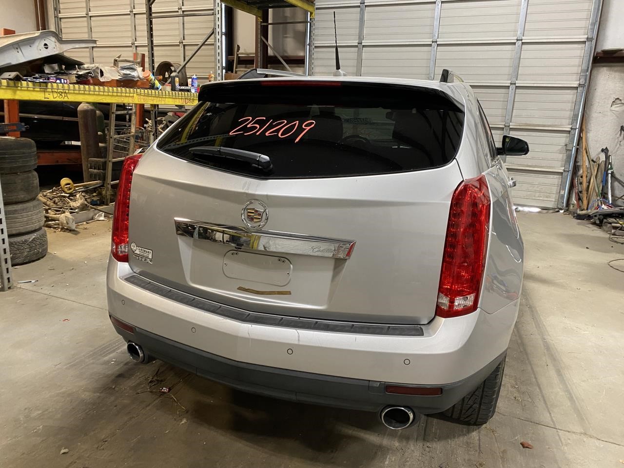 Vehicle/126034_03.jpg
