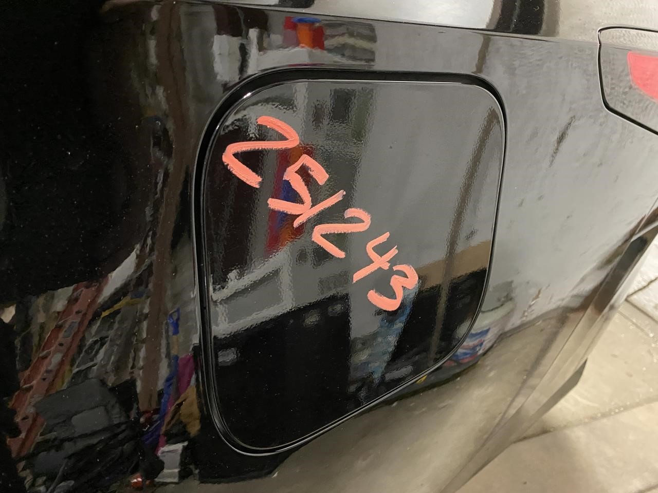 Vehicle/126256_10.jpg