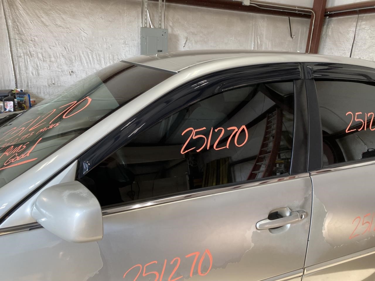 Vehicle/126443_10.jpg