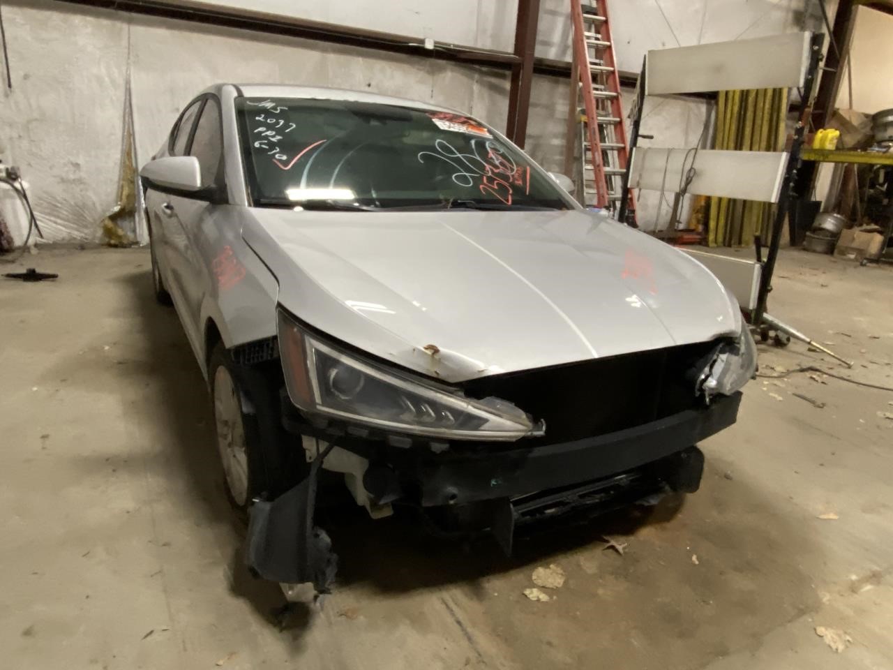 Vehicle/126774_04.jpg