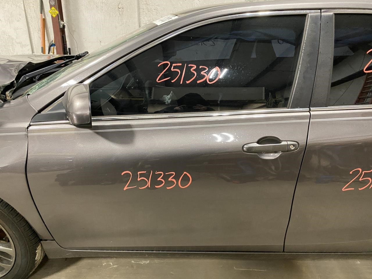 Vehicle/127062_06.jpg