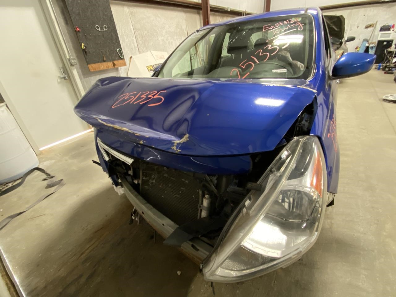 Vehicle/127110_01.jpg