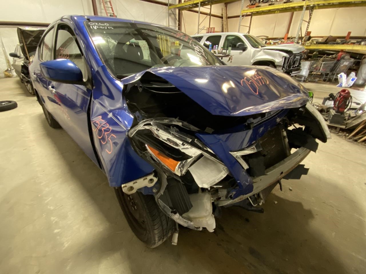 Vehicle/127110_04.jpg