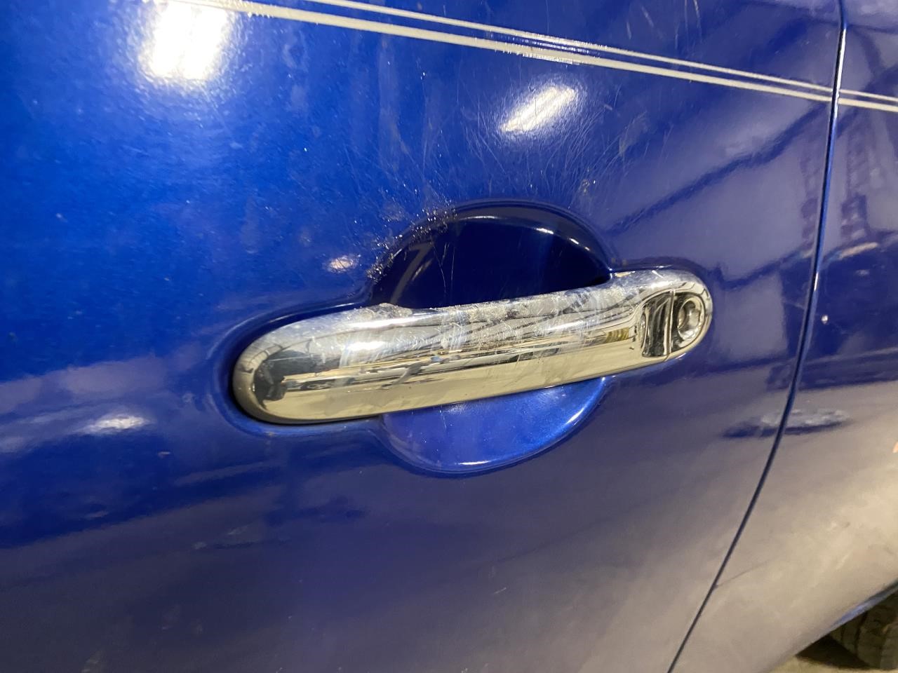 Vehicle/127110_07.jpg