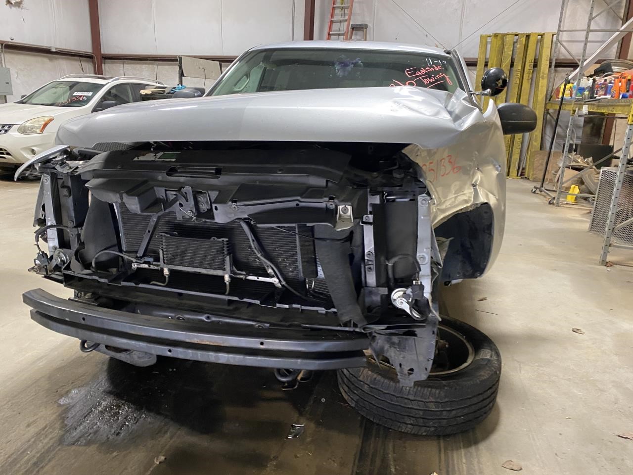 Vehicle/127111_01.jpg