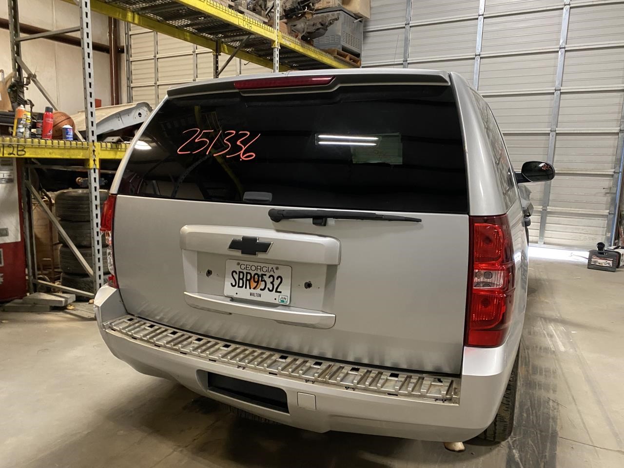 Vehicle/127111_03.jpg