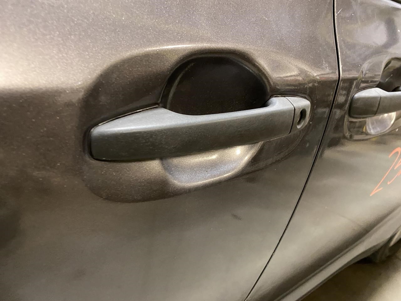 Vehicle/127188_11.jpg