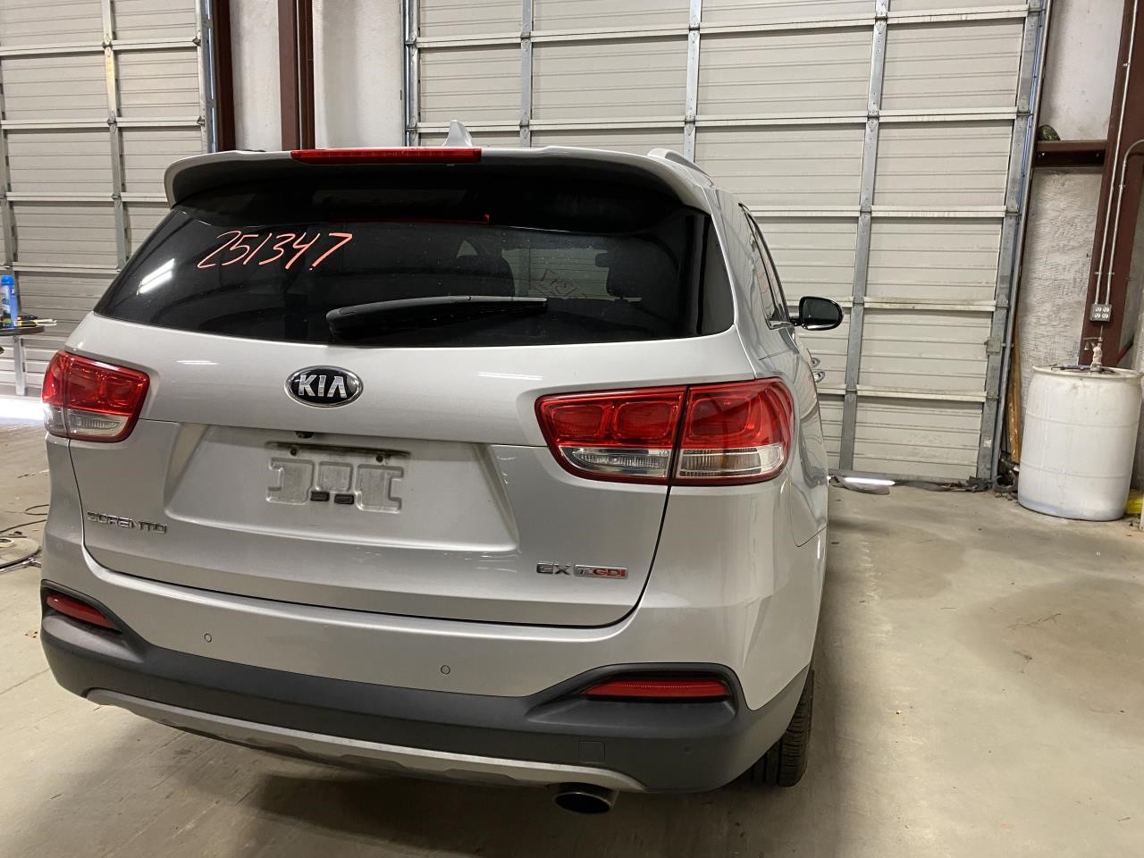 Vehicle/127189_03.jpg