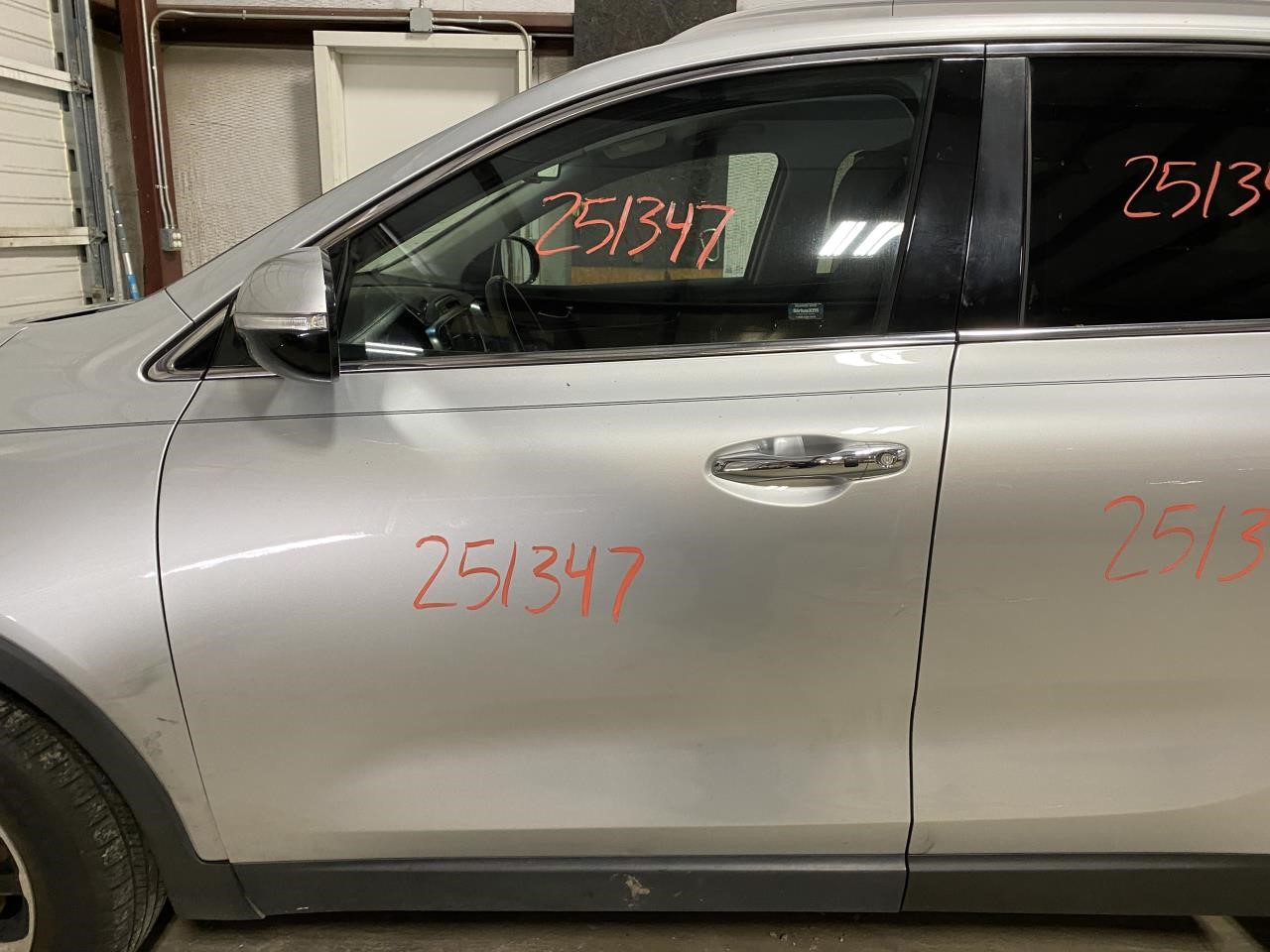 Vehicle/127189_09.jpg