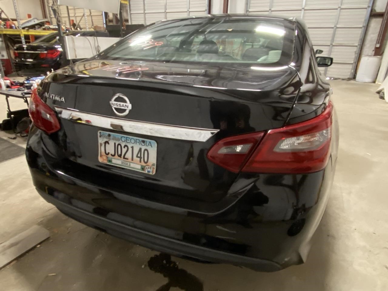 Vehicle/127191_03.jpg