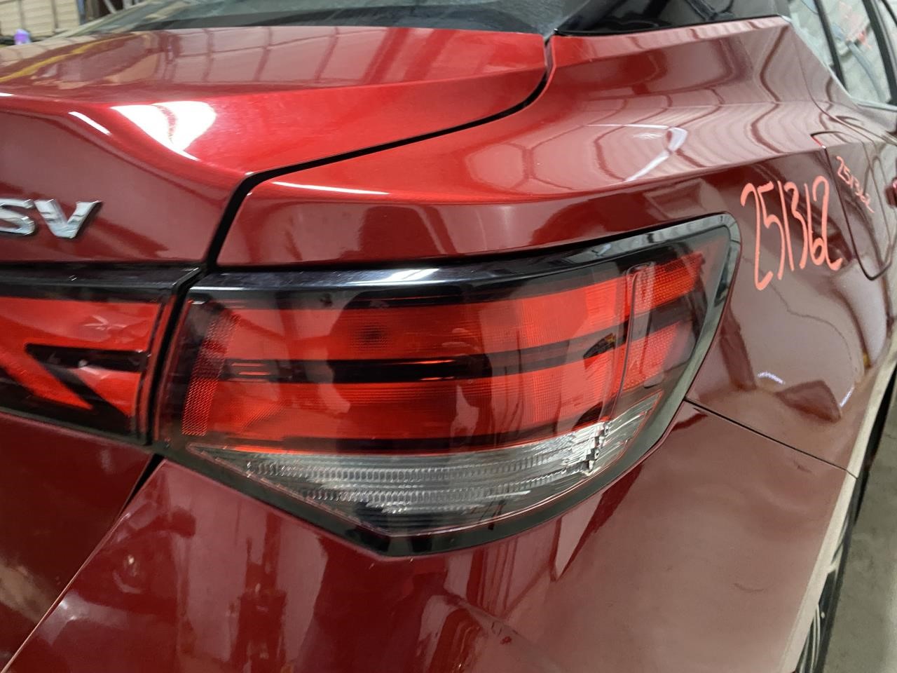 Vehicle/127286_11.jpg