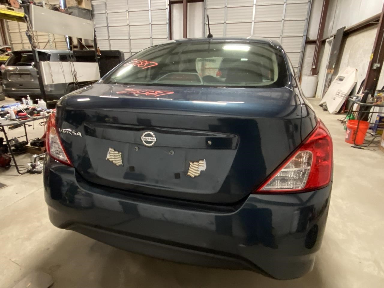 Vehicle/127462_03.jpg