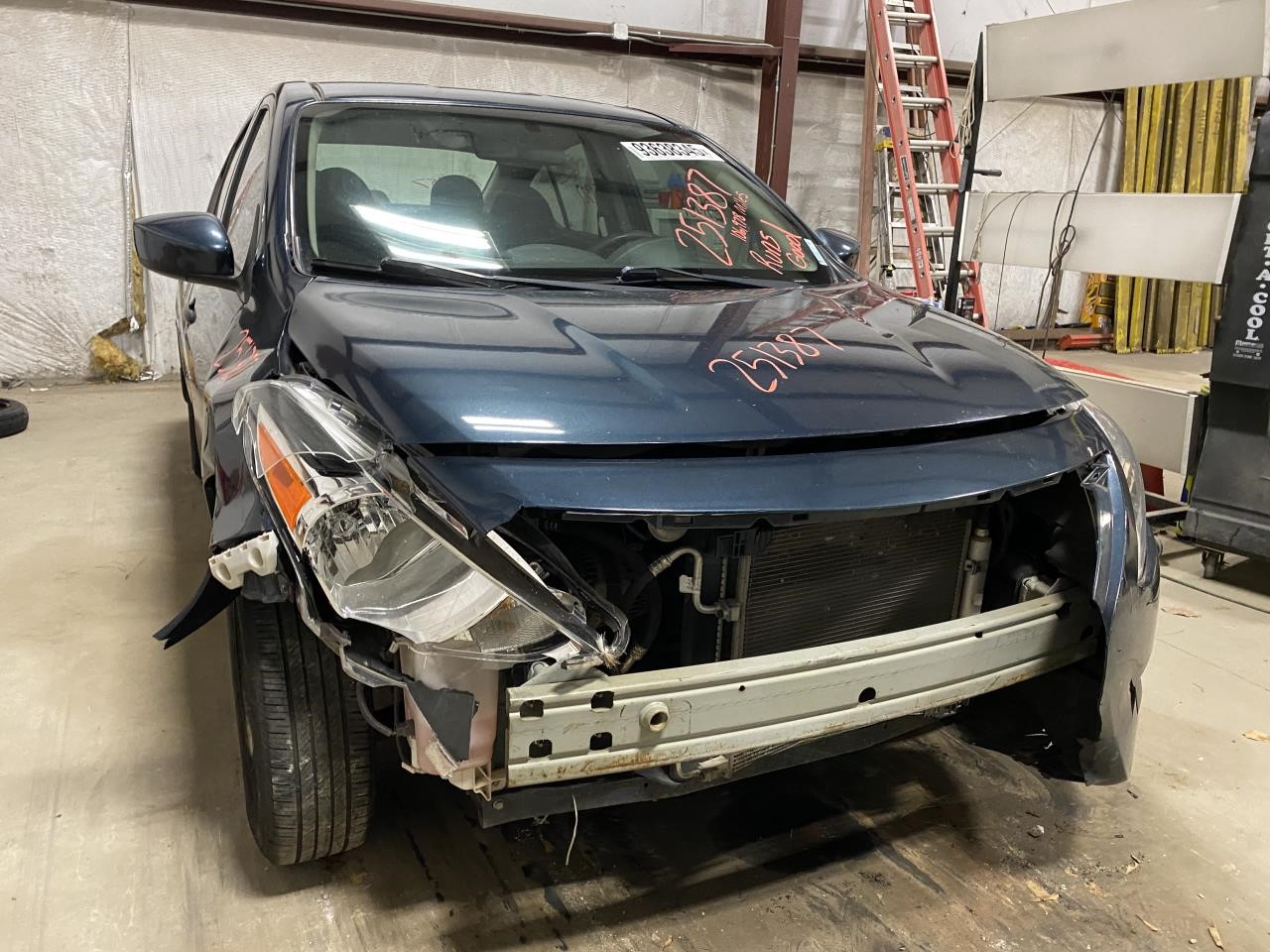 Vehicle/127462_04.jpg