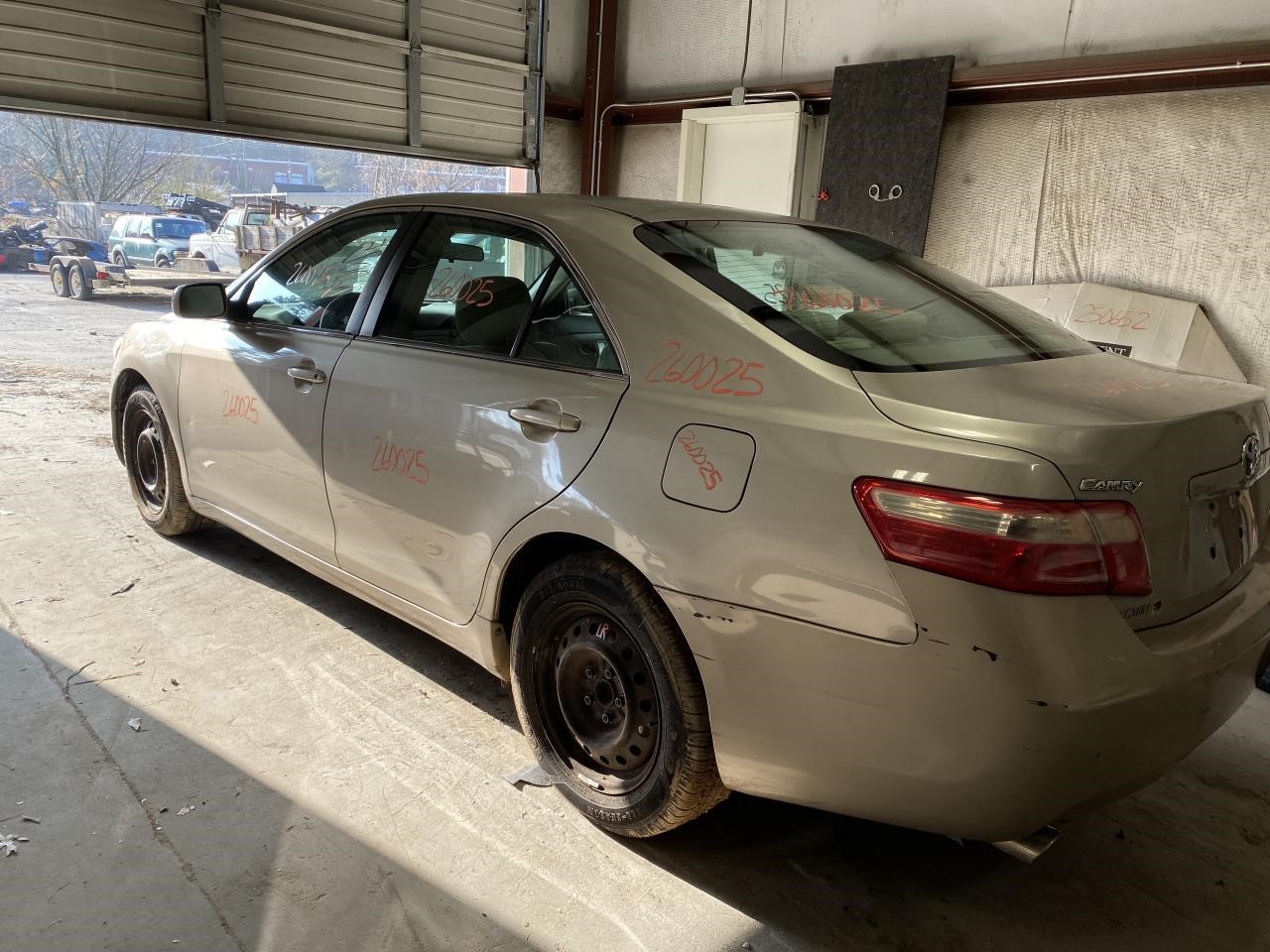 Vehicle/127703_11.jpg