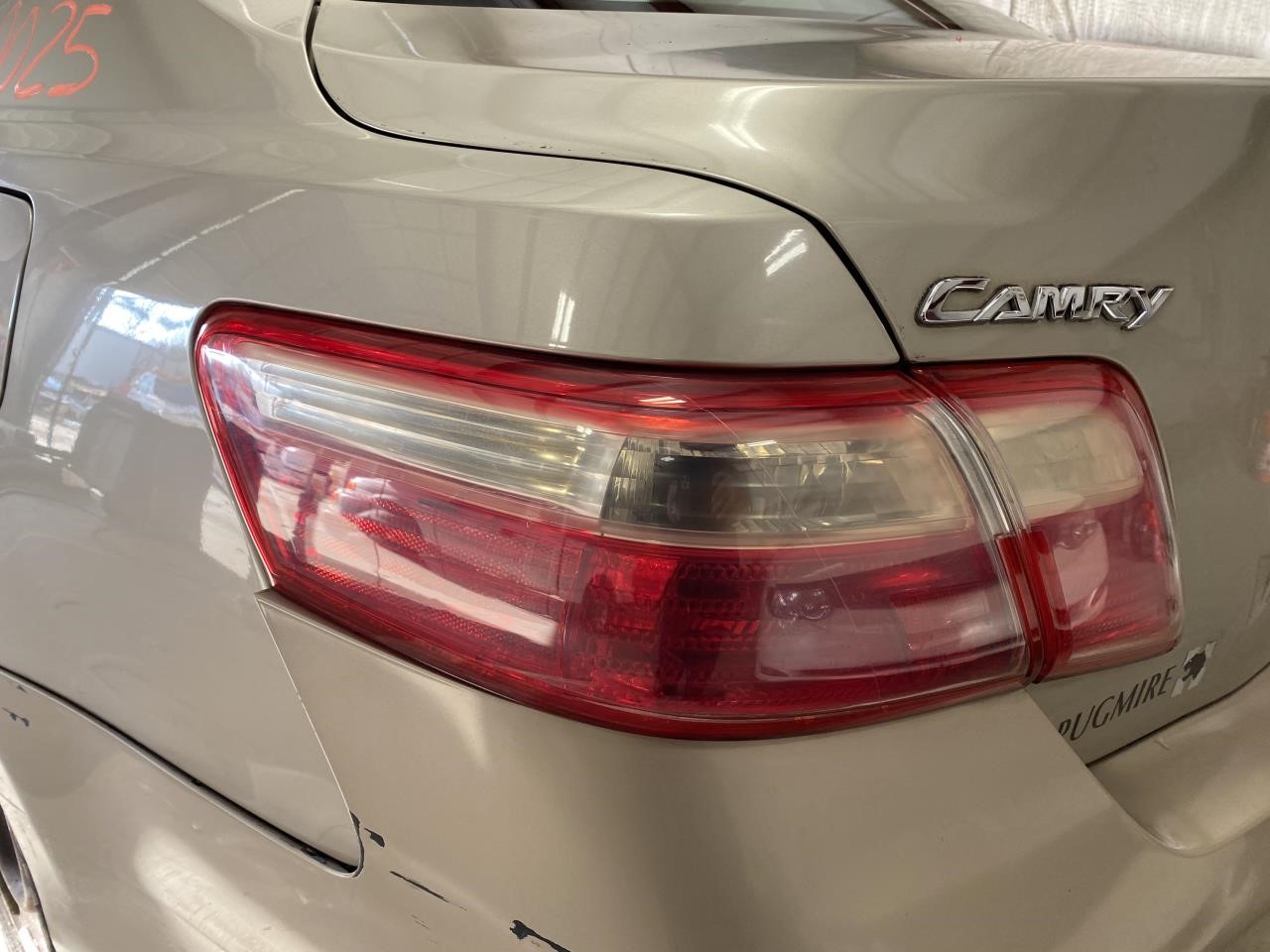 Vehicle/127703_12.jpg