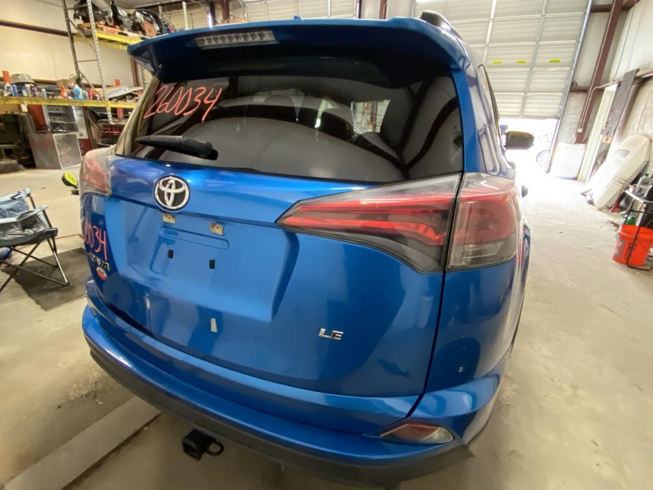 Vehicle/127767_03.jpg