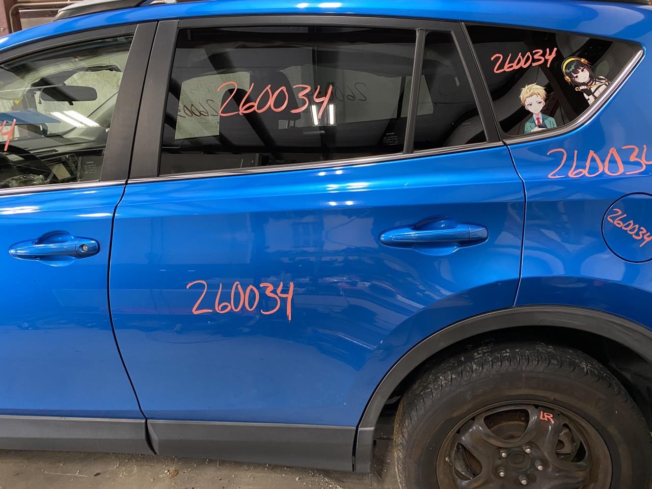 Vehicle/127767_07.jpg