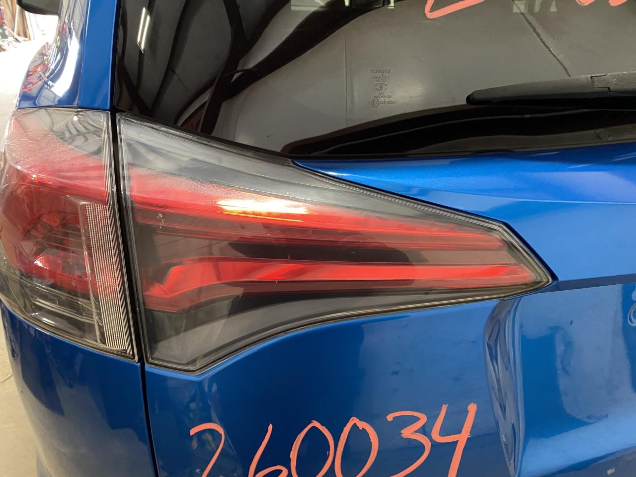 Vehicle/127767_11.jpg