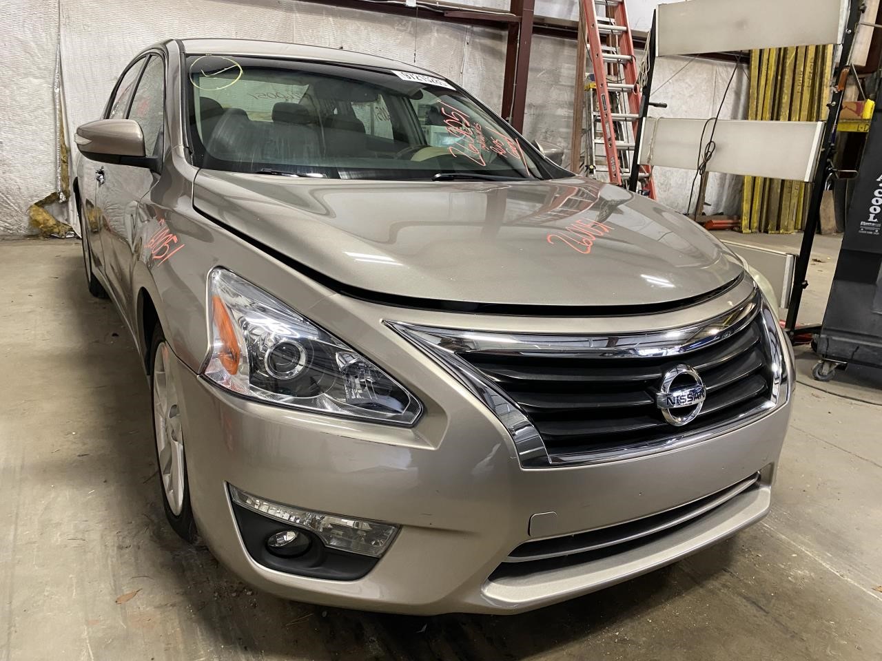 Vehicle/127817_04.jpg