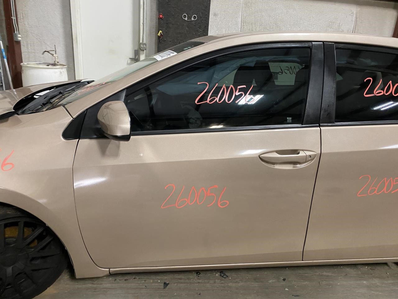 Vehicle/127865_06.jpg