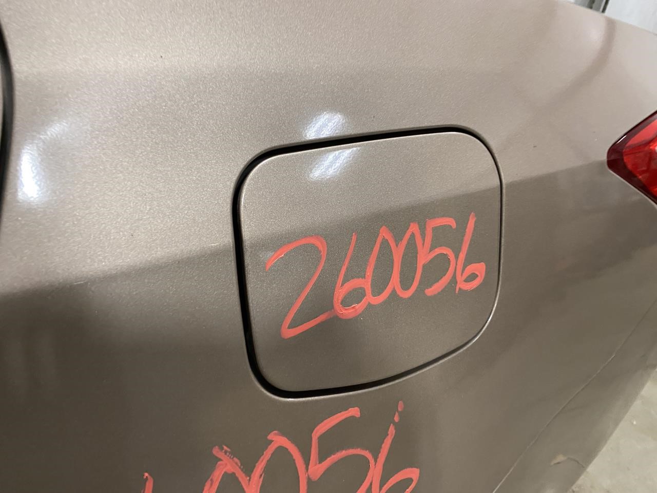 Vehicle/127865_08.jpg