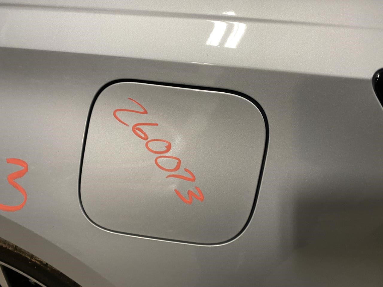 Vehicle/127885_09.jpg