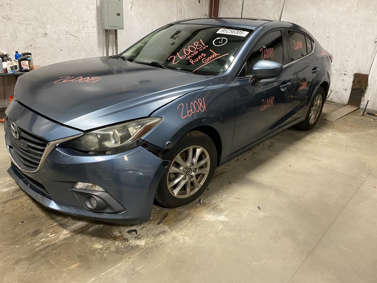 Vehicle/127938_12.jpg