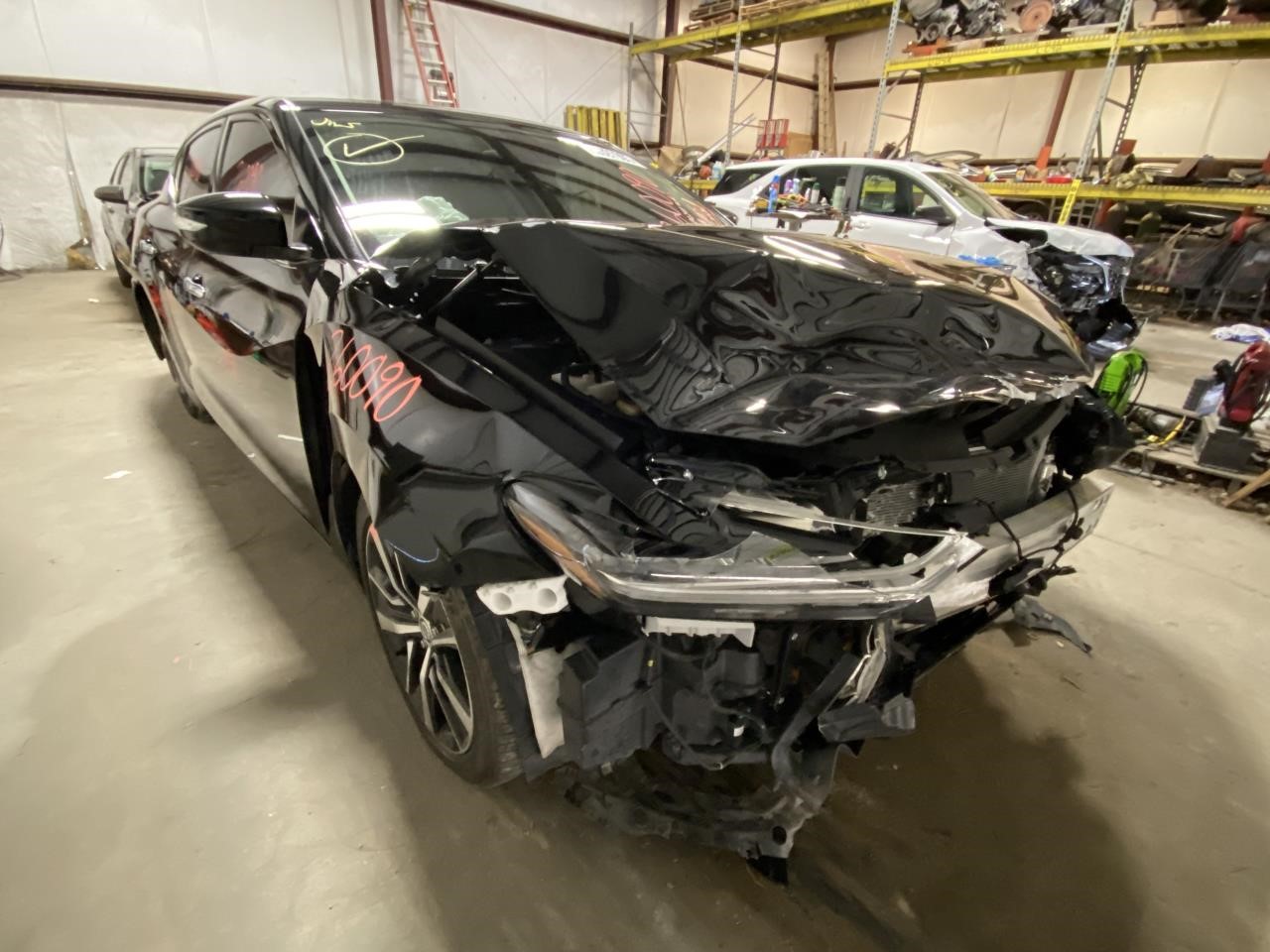 Vehicle/127979_04.jpg