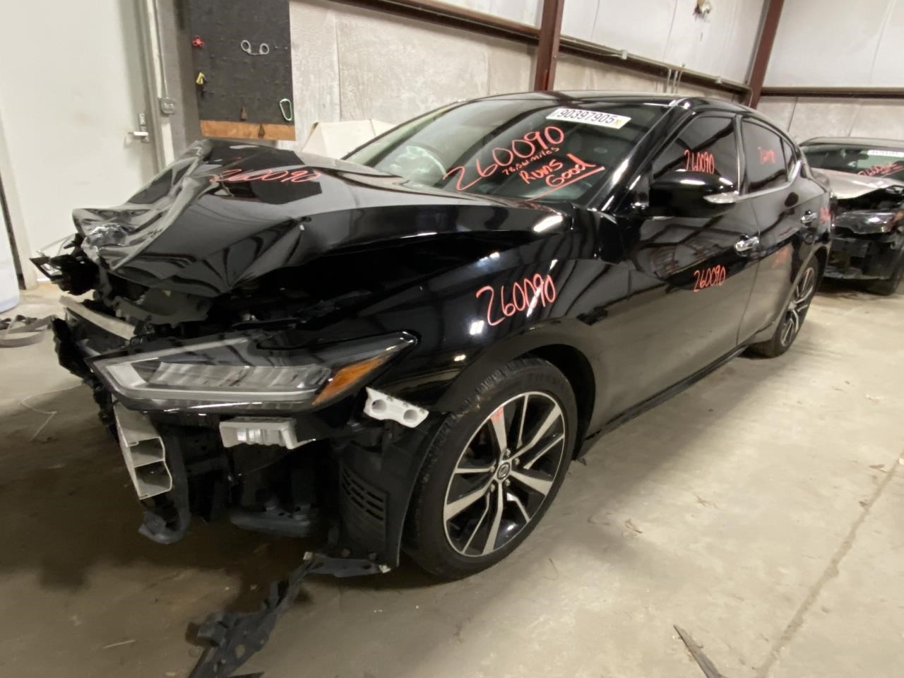 Vehicle/127979_05.jpg